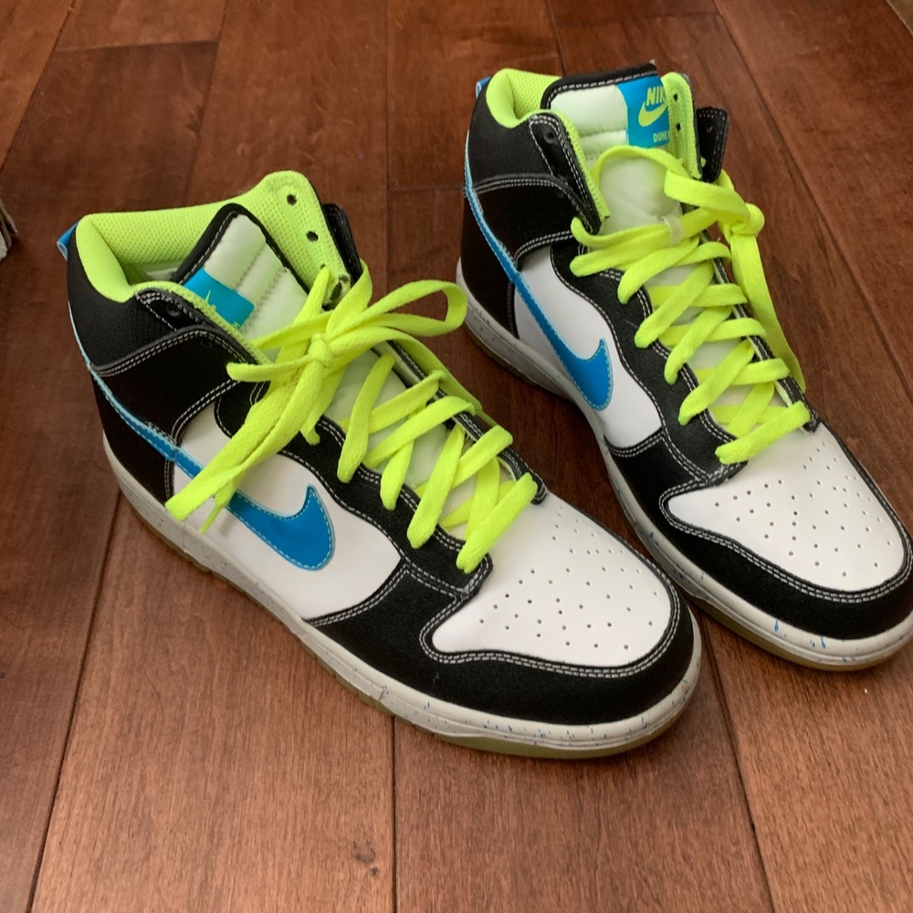 Nike Dunk High White Blue Glow